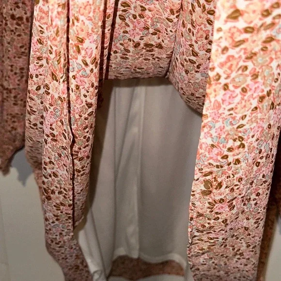 Multicolor Textured Long Sleeve Dress - Picture 5 of 8